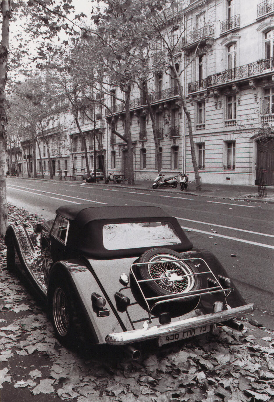 Can I drive you somewhere? - Paris