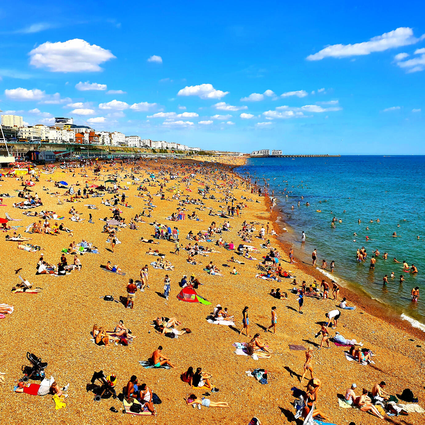 A very hot day - Brighton